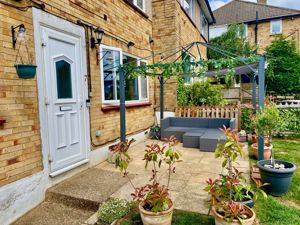 GARDEN PATIO- click for photo gallery